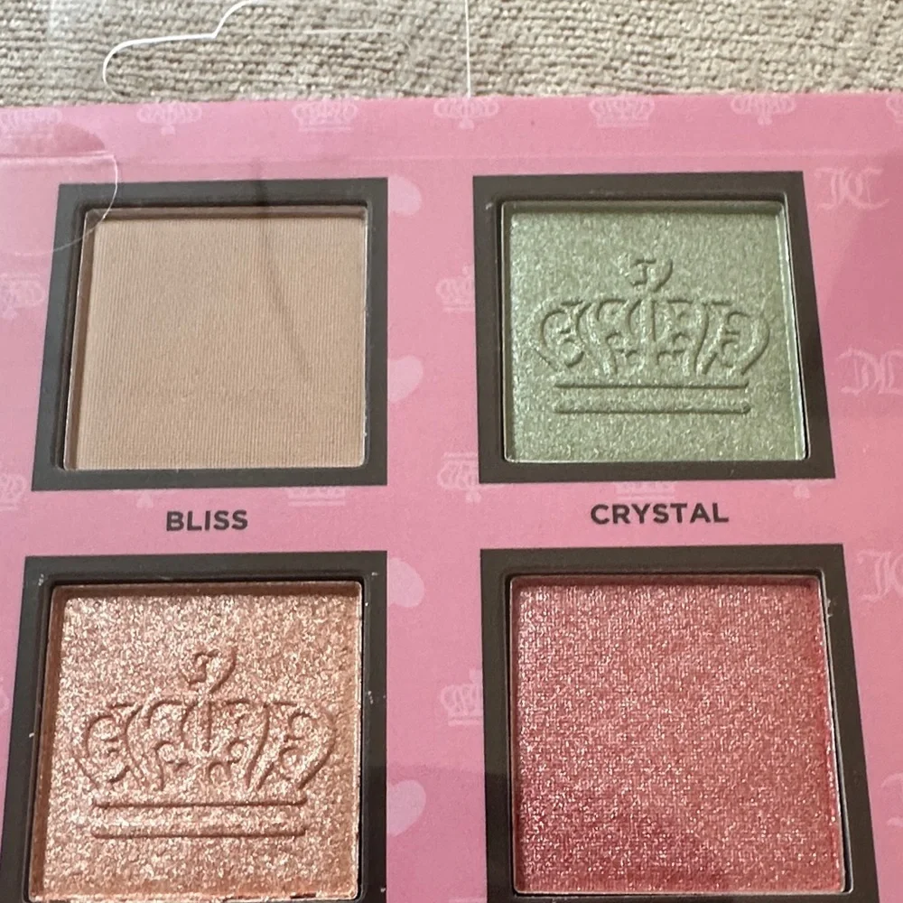 Juicy Couture Multi Color Eyeshadow Palette. NIB - Picture 13 of 14